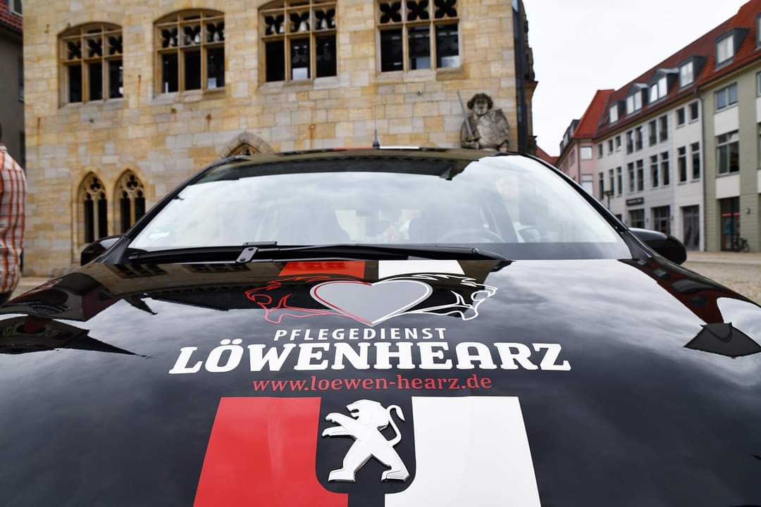 Löwenhearz Halberstadt Auto Pflegedienst