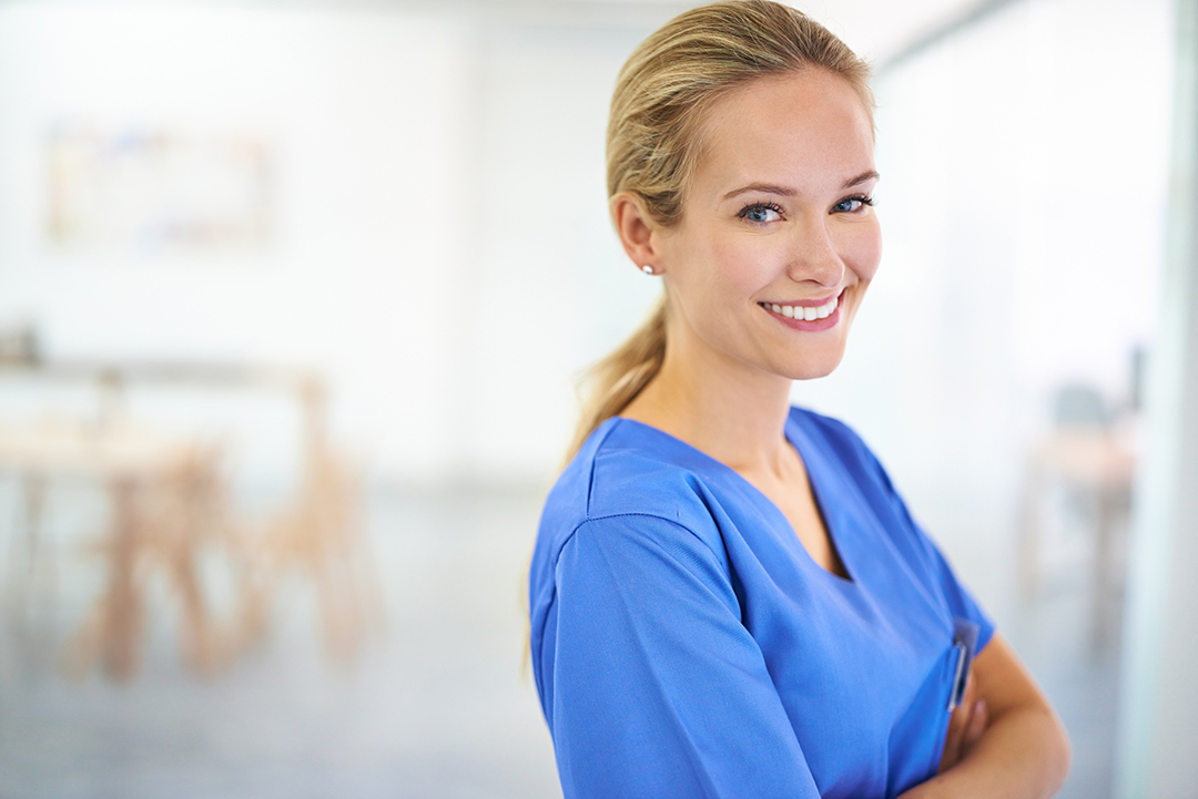 nurse-arms-crossed-portrait-happy-woman-hospital-medical-support-mockup-space-smile-healthcare-confident-female-surgeon-nursing-clinic-wellness-medicine-treatment